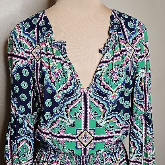 Crown & Ivy Tile Patterned Blue and Green Long Sleeve Blouson Peasant Dress - Picture 2 of 8